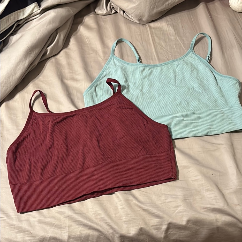 Pair of Women’s Active wear tops-Old Navy